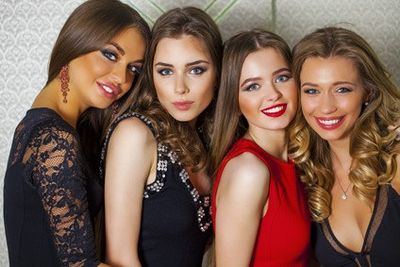 Schöne Frauen wollen einen richtigen Mann